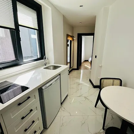 Rose Point * Стамбул