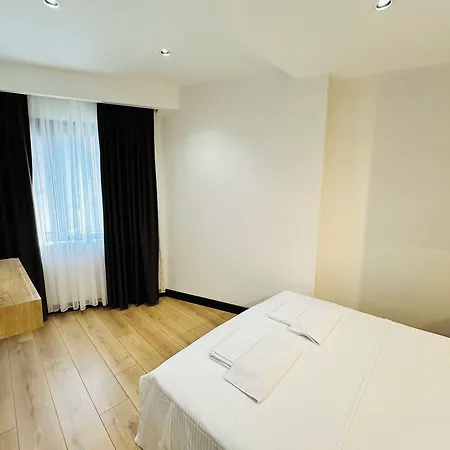 Rose Point Apartament *